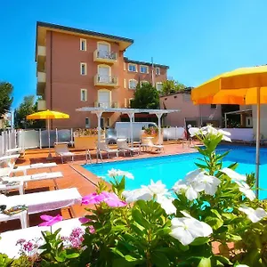 3* Aparthotel I Girasoli